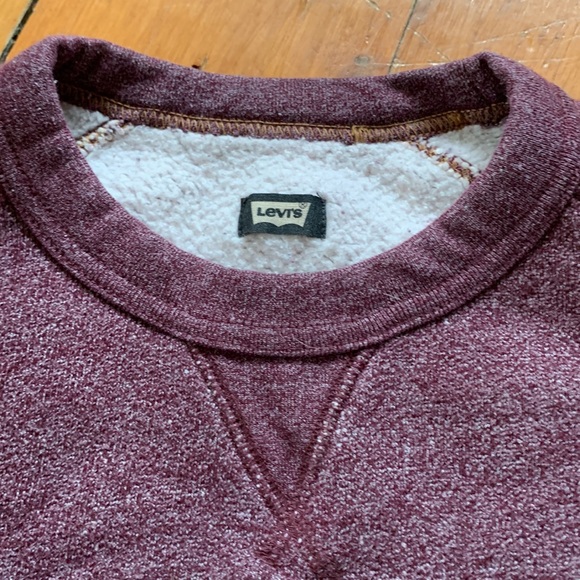 Heavyweight Levi’s crewneck sweater - Picture 3 of 3